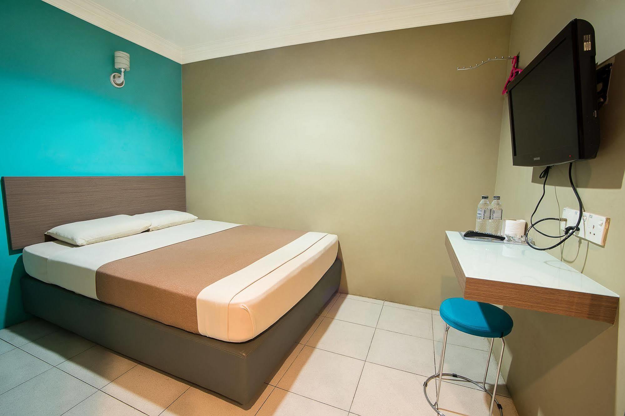 Dju Dju Hotel Batam Kültér fotó