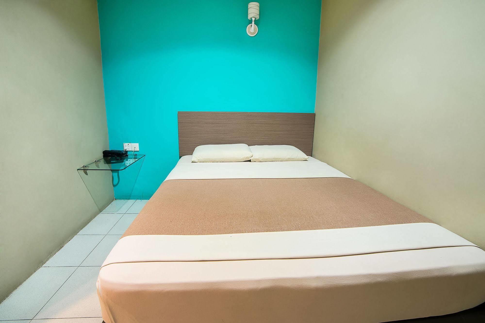 Dju Dju Hotel Batam Kültér fotó