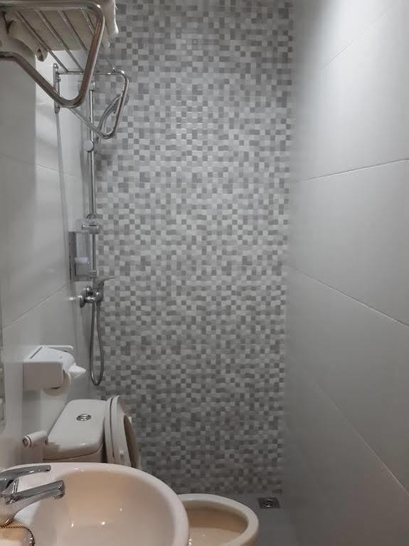 Dju Dju Hotel Batam Kültér fotó