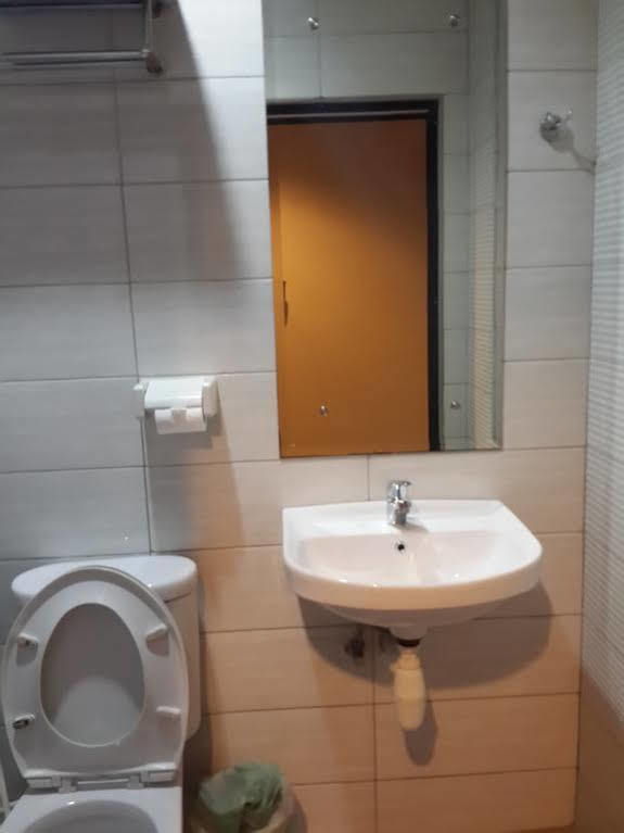 Dju Dju Hotel Batam Kültér fotó